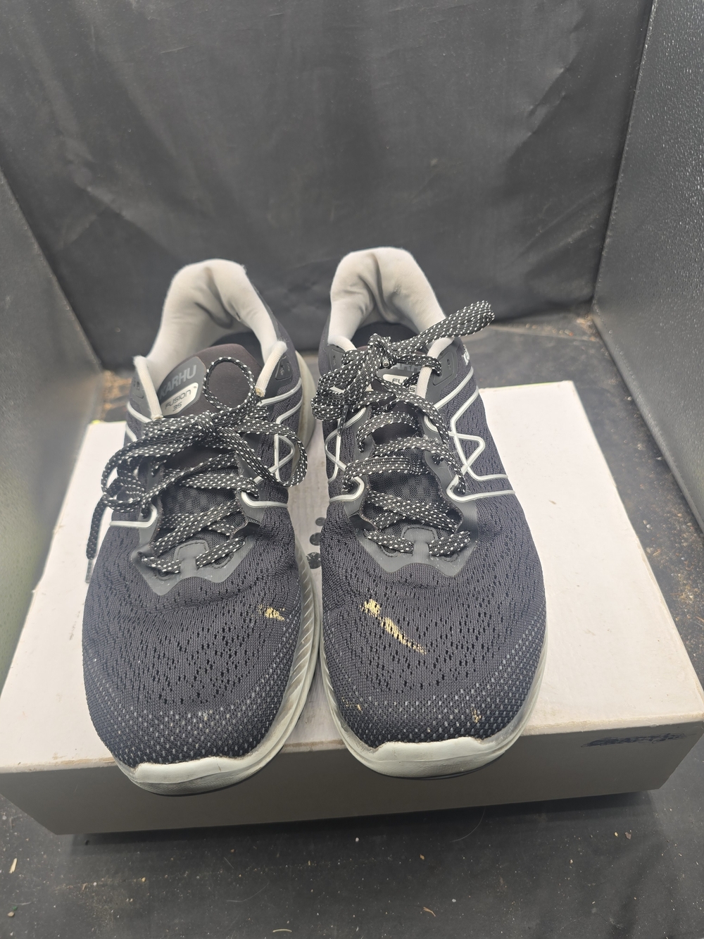 Keen Men's Black and Gray Athletic Sneakers